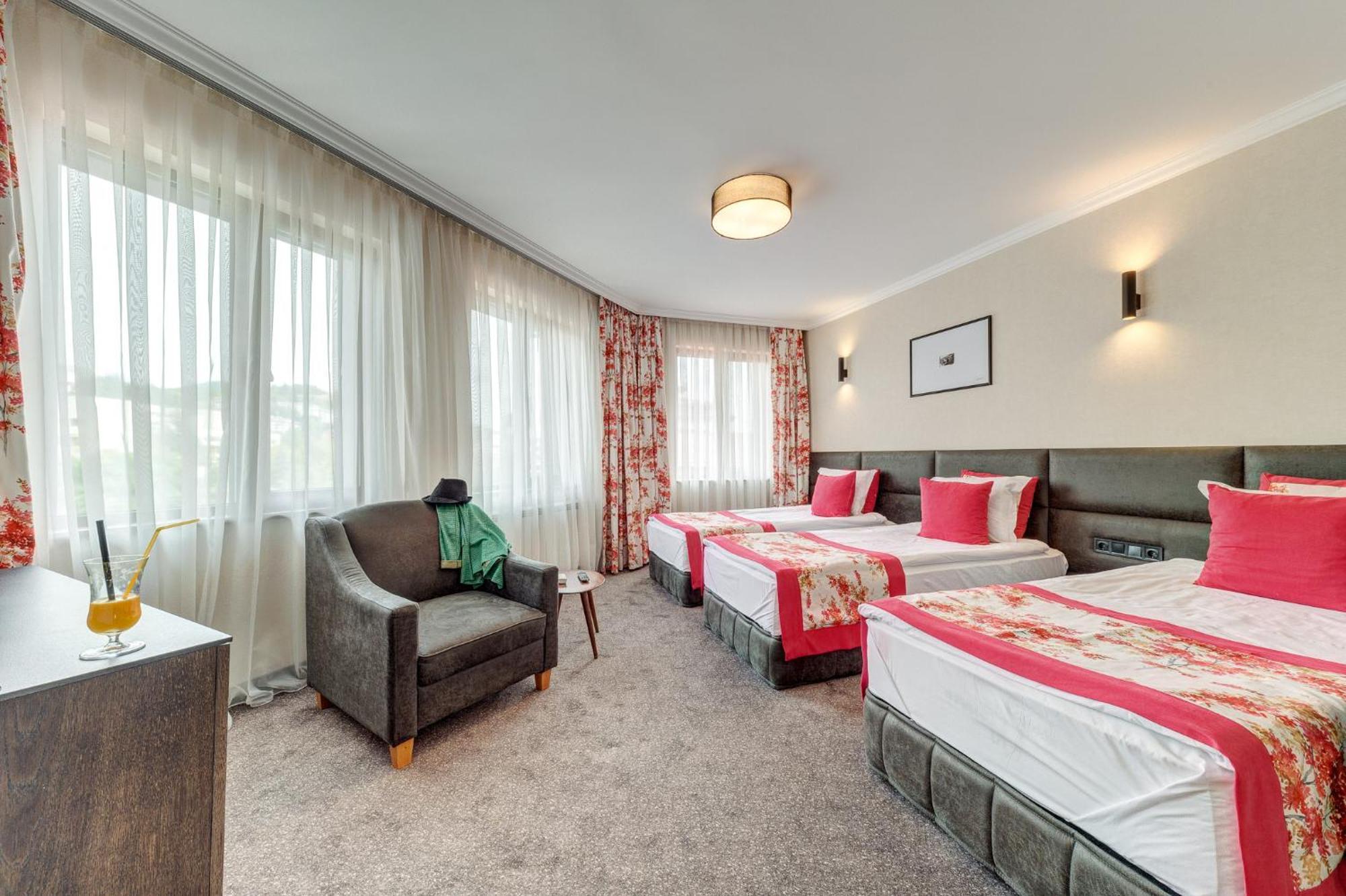 Spa Hotel Kiparis Smolyan Exterior photo